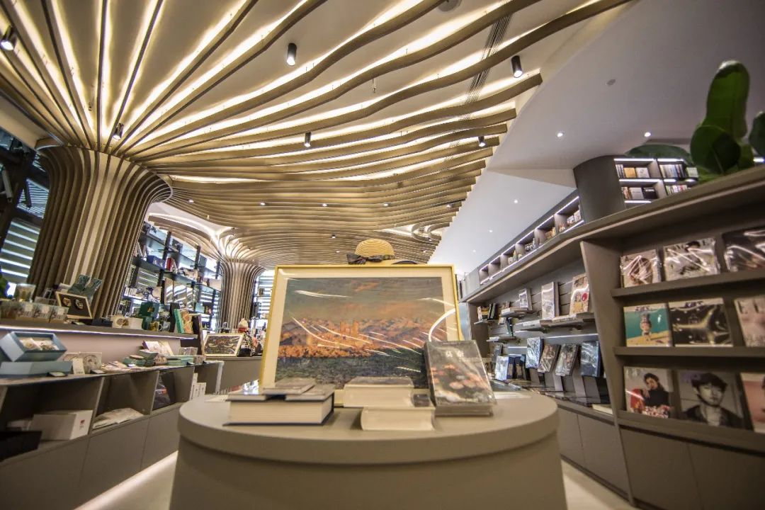 有咖啡有书香九棵树艺术书店12月12日盛大开幕