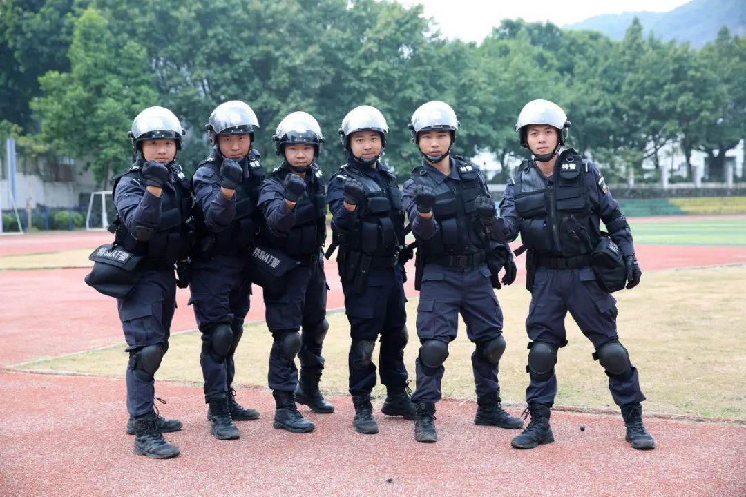 雷霆特警队梅州监狱滨江战狼特警队清远监狱鹰隼特警队肇庆监狱猎豹