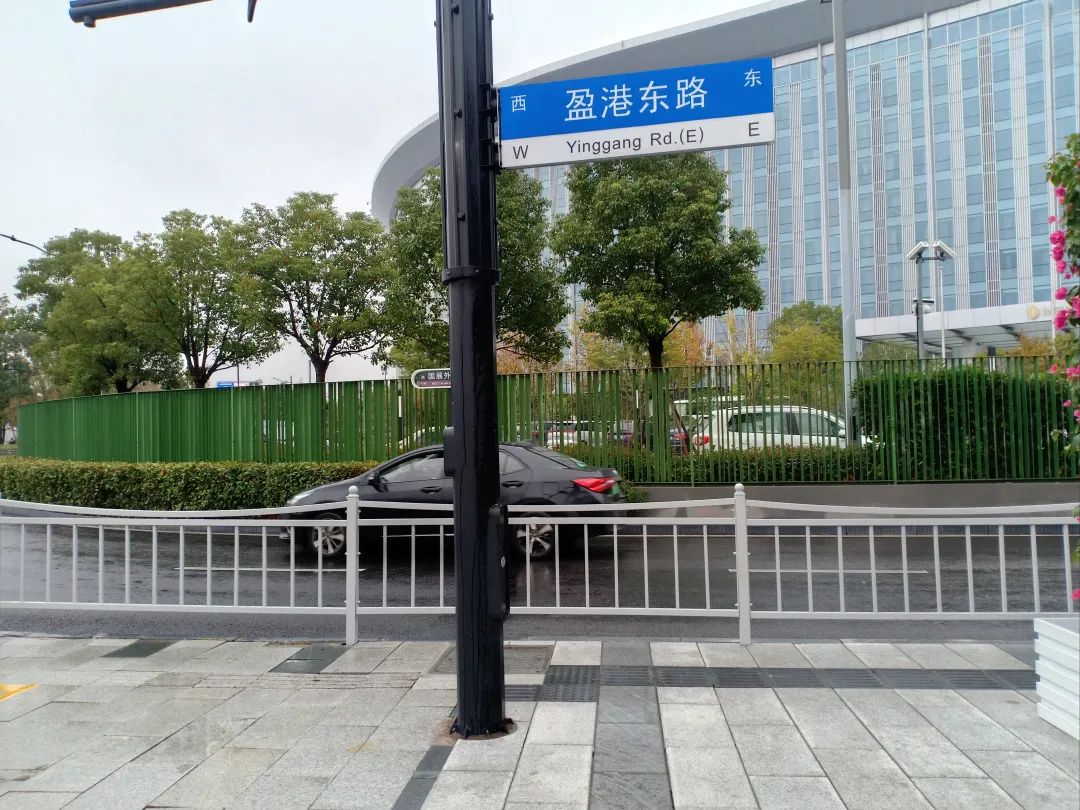 青浦区高标准精细化作业保洁道路等你来pick