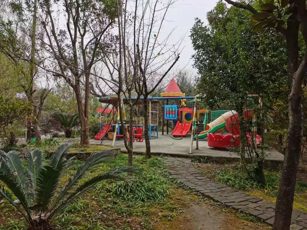 打工人该给自己放个假了——松鹤山庄约起来