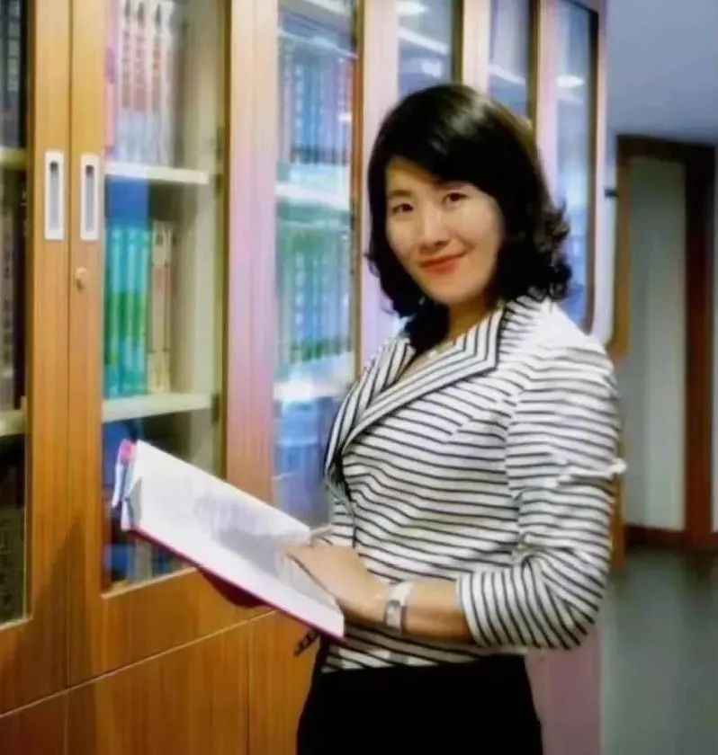 2020年上海市劳动模范陆艳创新法律服务推动社会治理