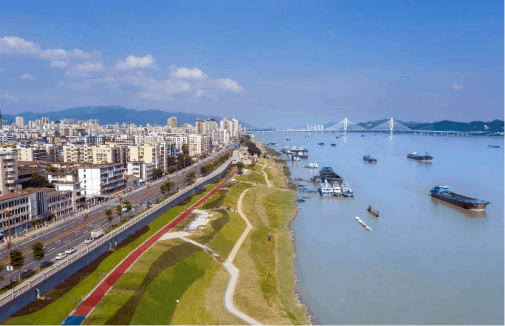 广东各市2020年前8个_广东富婆通讯录2020