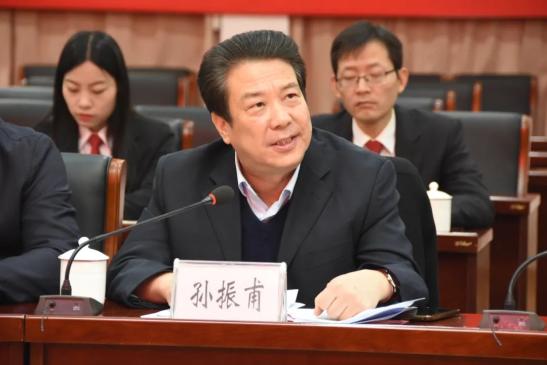 视点▏省法院副院长郭保振到许昌与省人大代表政协委员召开座谈会