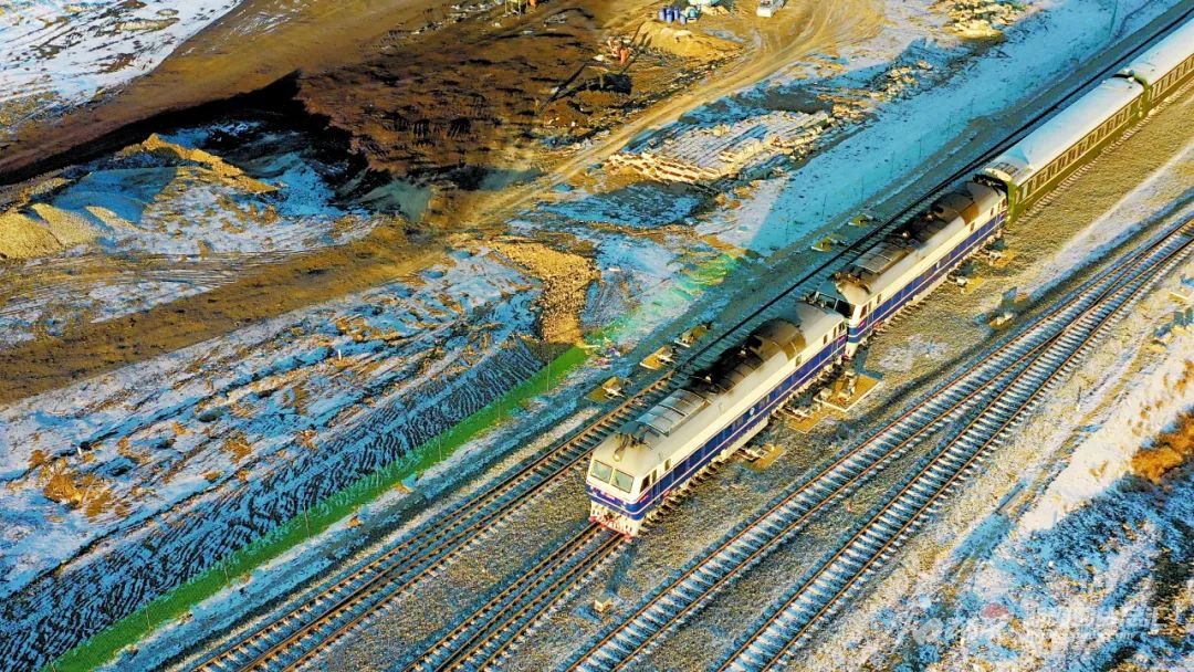 新疆铁路南北双环线形成环里有你家吗