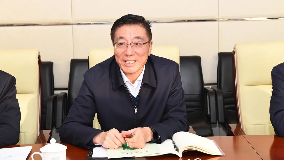 吉林省政协主席江泽林到中国农大调研