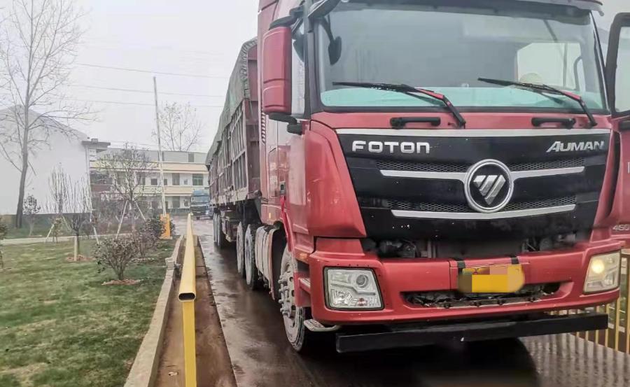 抚州查获两辆"百吨王"货车!