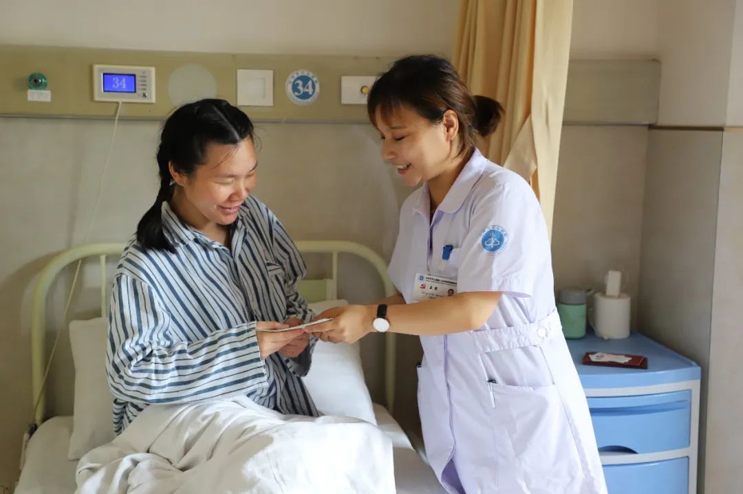 大陈岛有了"三医联动"便民服务点,岛民看病,支付,取药,一个指纹搞定.