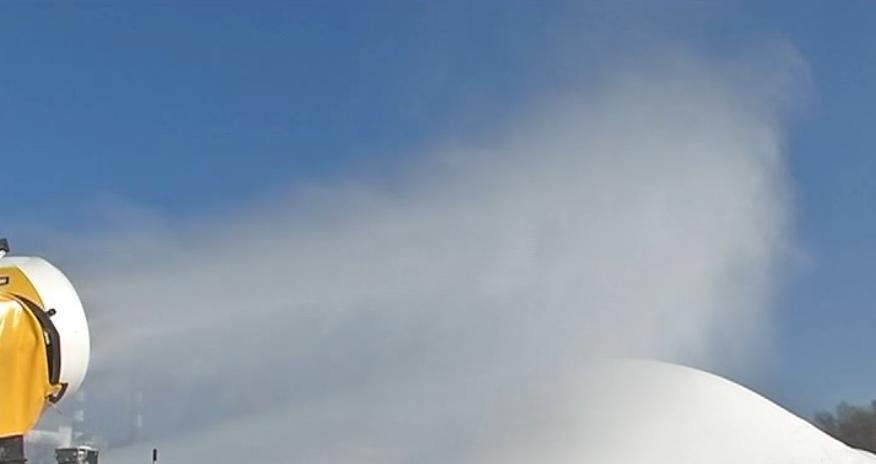 雪堡建设全面展开雪趣尽在牡丹江