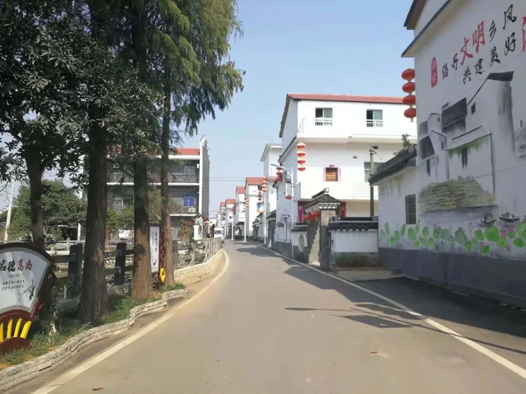 进贤县全力推进农村人居环境整治百日攻坚