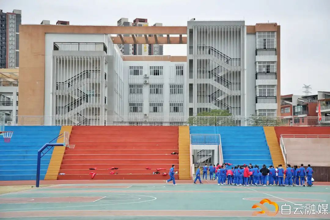 白云区第7个教育集团来啦广州白云广附教育集团今天成立