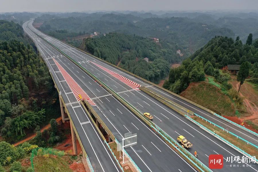 成宜高速全线建成!年底从成都90分钟开拢宜宾