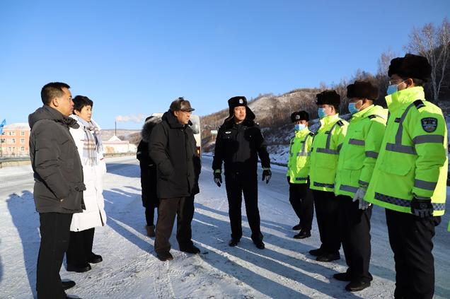 高长胜主持召开第十五届阿尔山冰雪节开幕式筹备工作调度会