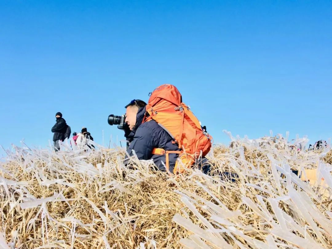 下雪啦武功山初雪如約而至快來打卡吧