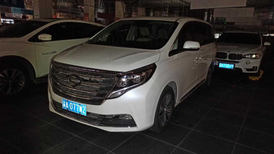 牌照号码:渝dg7579 厂牌型号:大众汽车(volkswagen) 表显里程:194700