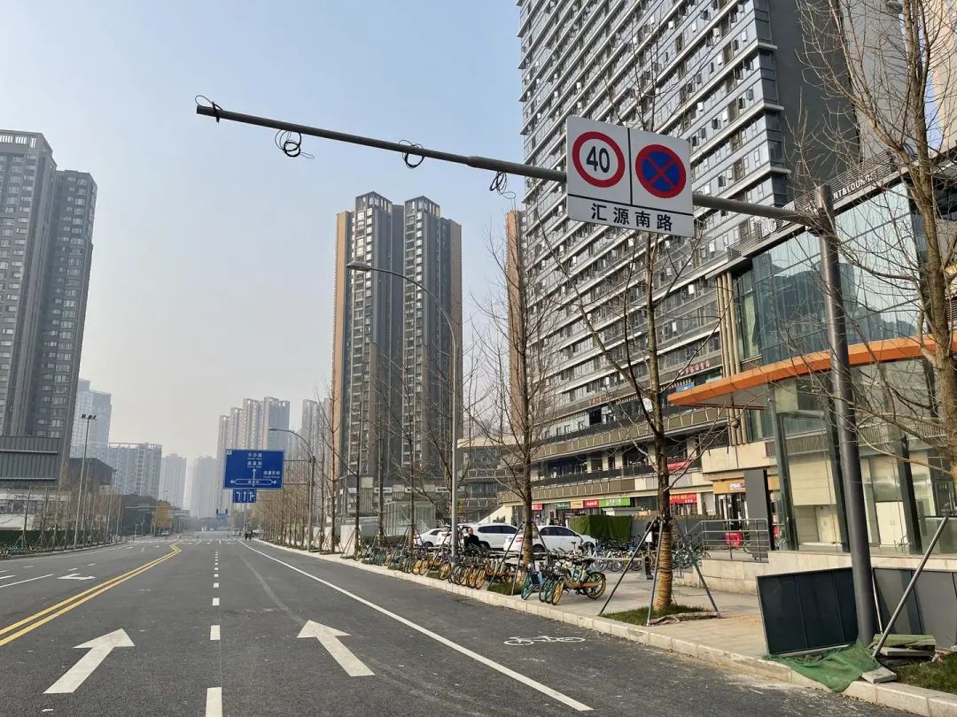 汇源南路曾于地铁8号线建设过程中封闭,建成后将移交给锦江区有关单位