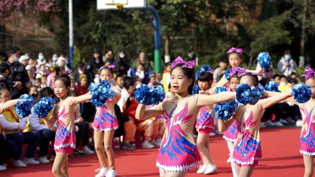 运动季丨全员欢乐上场云铜小学体育节悦动百分百