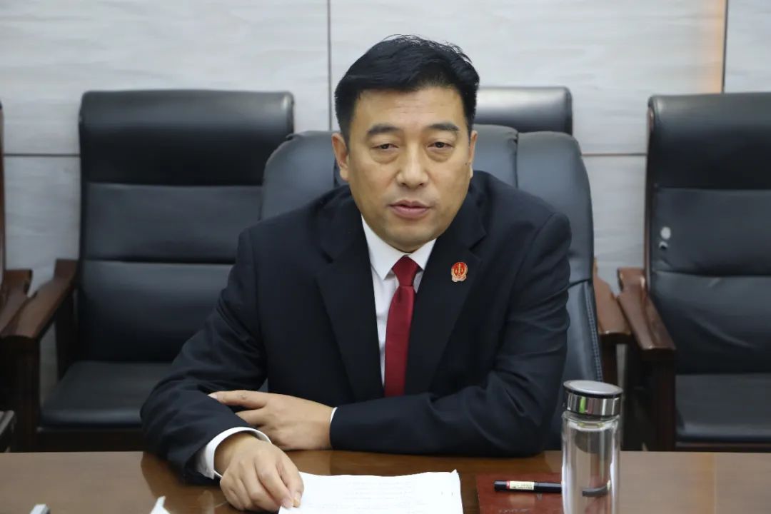 市委政法委副书记李宏峰到清丰县法院督导检查扫黑除恶专项斗争工作