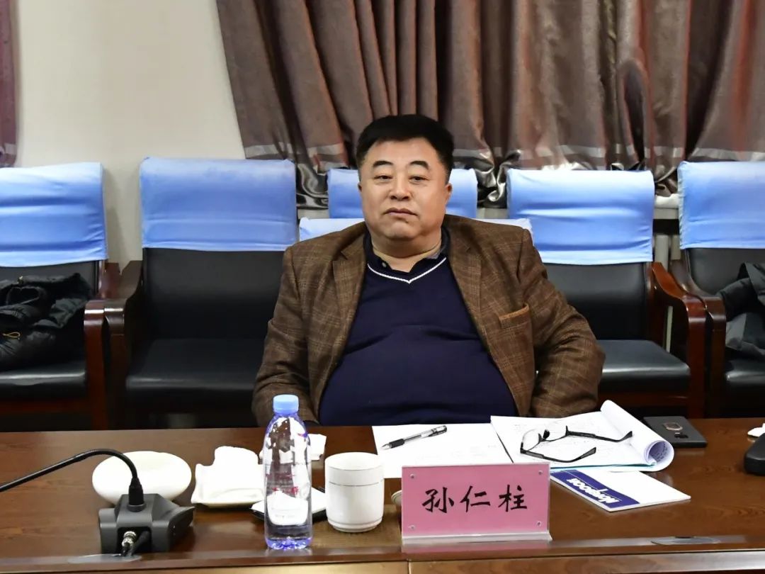 地企融合座谈会在韩家园林业局召开,黑龙江省应急管理厅副厅长孙仁柱