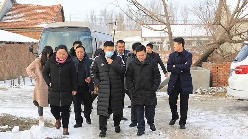 12月24日,宽城区区委副书记刘宏带队到我区开展脱贫攻坚对口帮扶工作