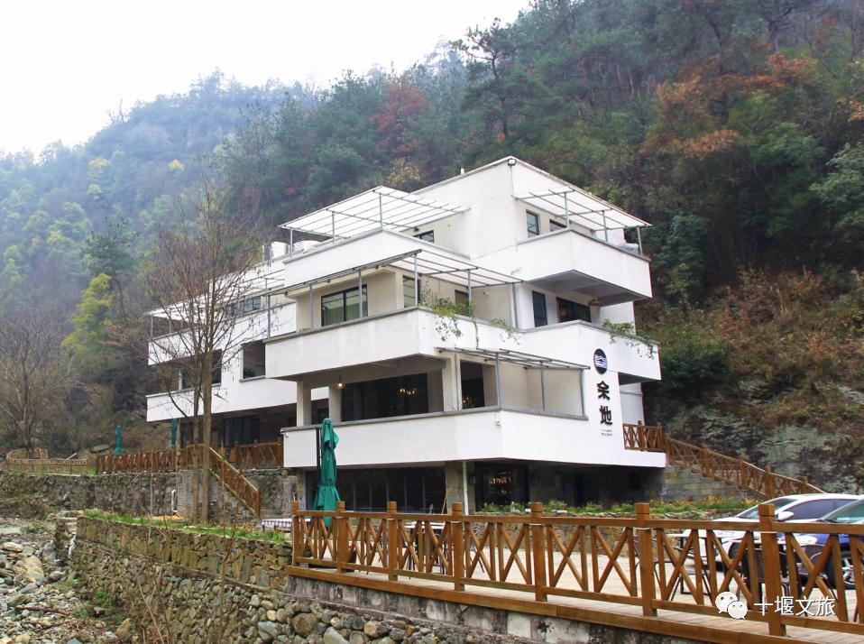 十堰这里新开一家高颜值民宿乡野美成诗还能玩到嗨