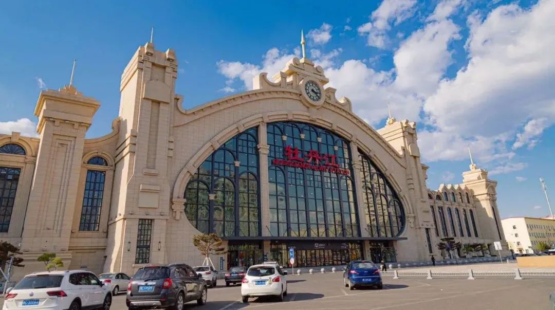 靓的站,美的城,般配!