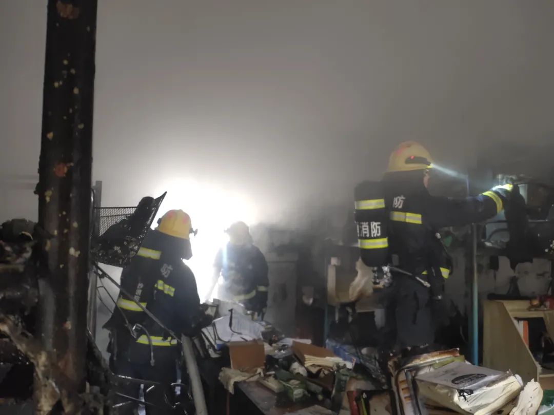 俄紧急情况部：莫斯科国立师范大学宿舍起火 疏散约700人 - 2019年9月29日, 俄罗斯卫星通讯社