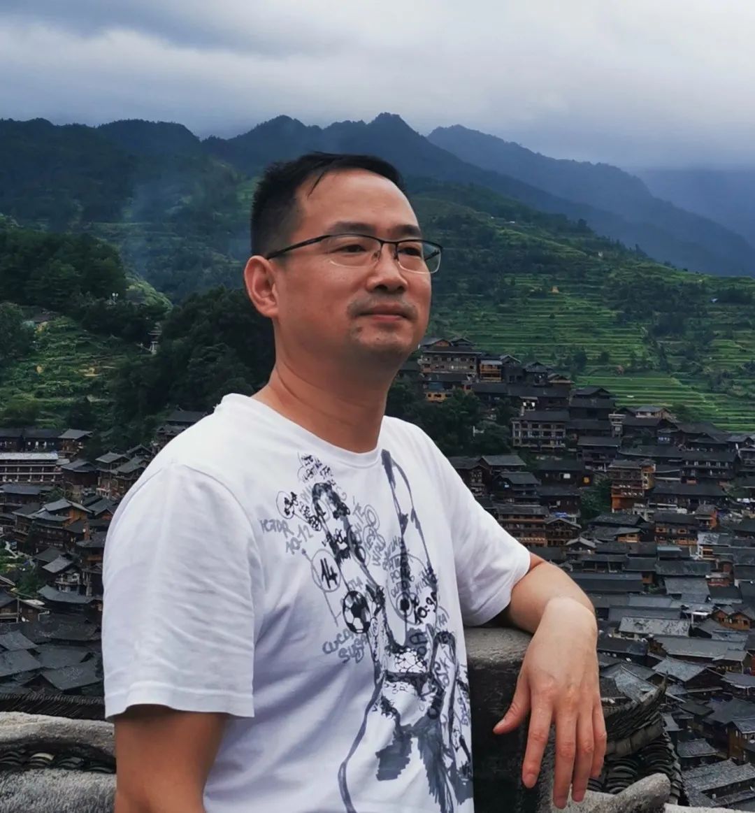 文字作者/主播蒋旭峰供职于杨凌路政执法支队_故乡的河有一个与其流量