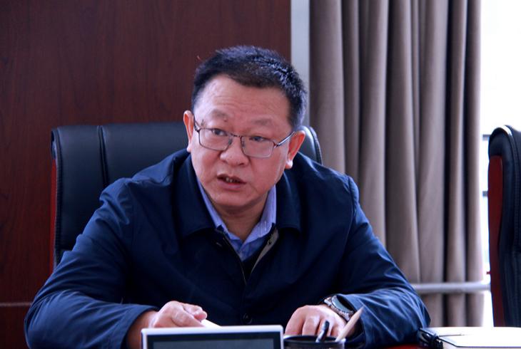 2020188省高院唐斌一行走访慰问在陇省人大代表