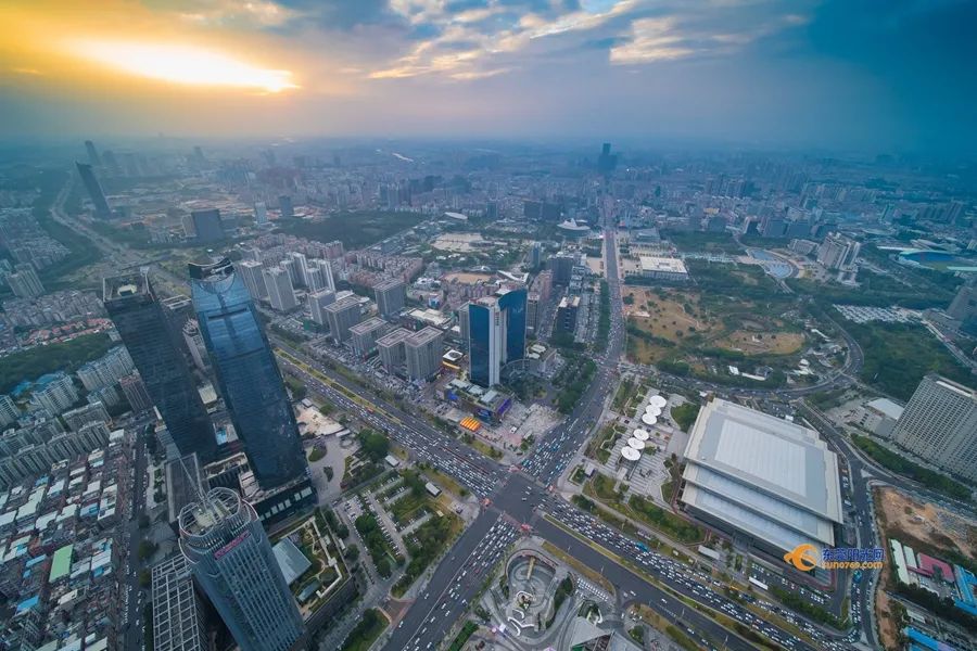 这个角度俯瞰东莞天际线你肯定没看过