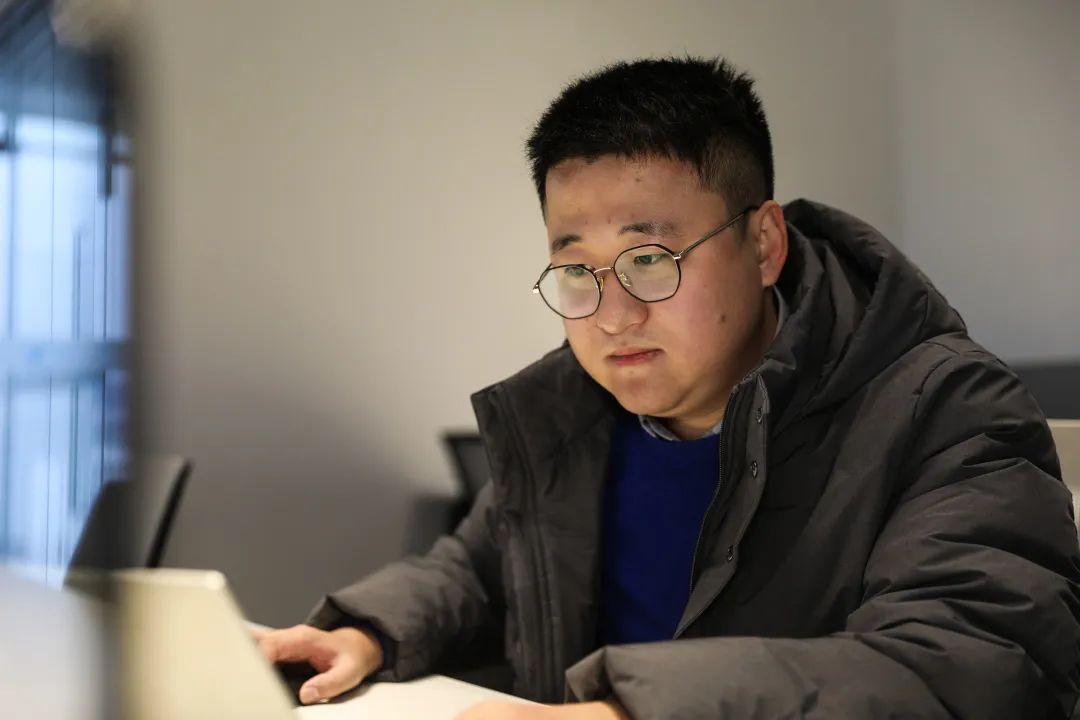 最美项目建设者王金鑫荒丘之上拓新城