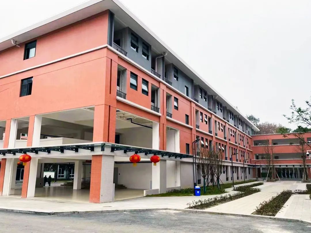 实拍同安中学新校区曝光