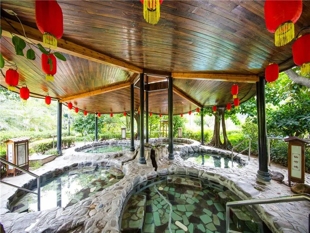 温泉景区之一清远德盈新银盏温泉度假村德盈新银盏温泉度假村要为您