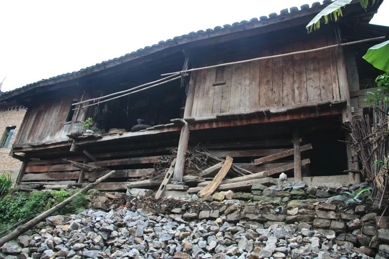 望谟县麻山镇图片