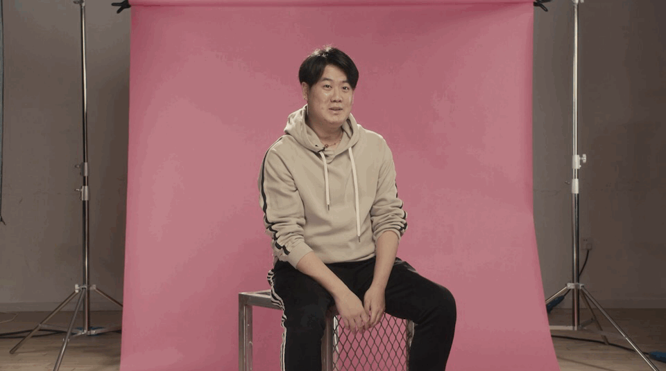 张涵(王佳宝饰),素哥(范祎琳饰)和阿翔(程子铭饰