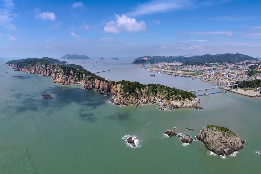 今天温州灵霓大堤破堤通海为鱼让道