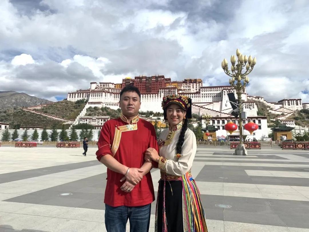 嘉绒姐姐阿娟把农产品和好风光一起卖出去