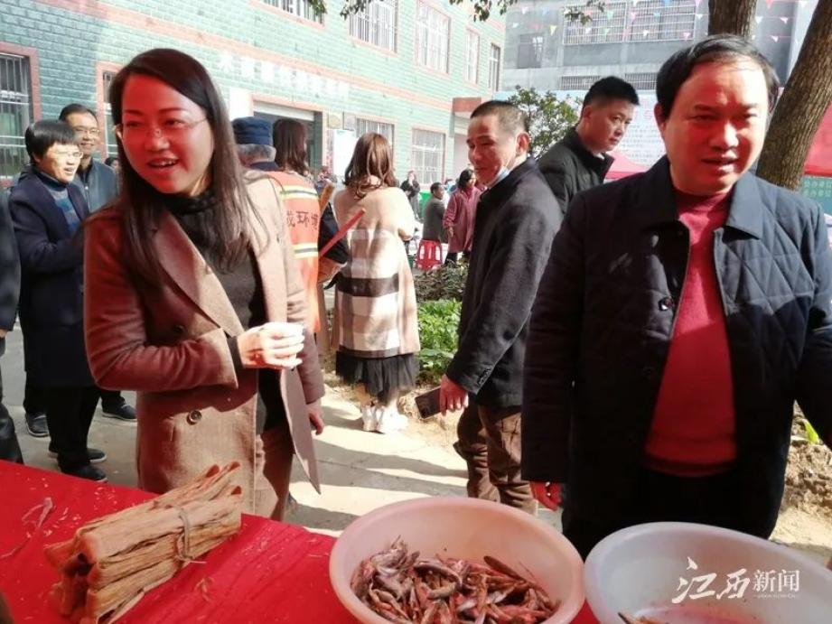 吉水县水南镇第三届腐竹文化节开幕