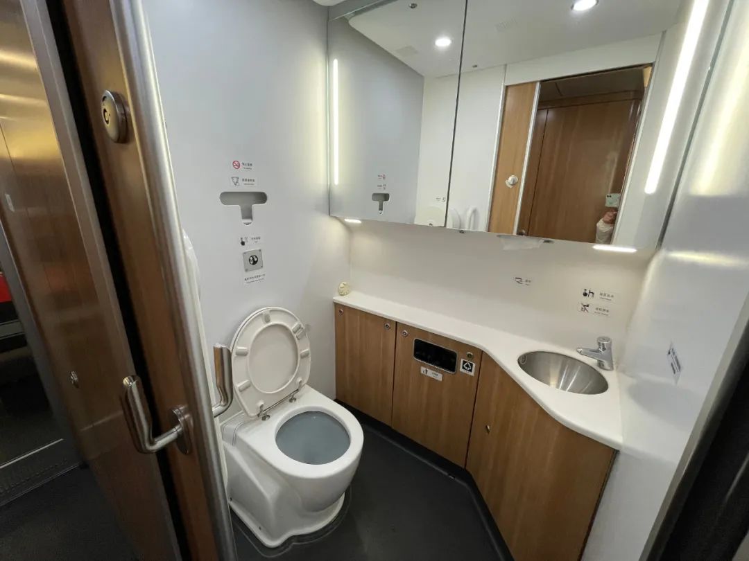 盐通高铁开通运营啦上海62盐城最快2小时10分到达