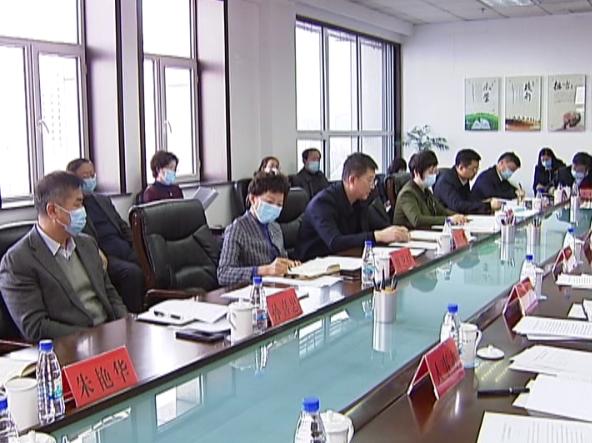 市人大常委会主任郑君桥,市人大常委会副主任黄莲花,魏芝红,王兆光