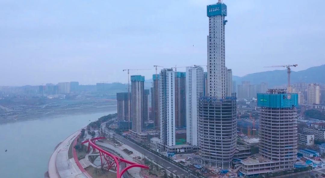 元旦不停工川南第一高楼已修成这样300余名建设者奋战一线