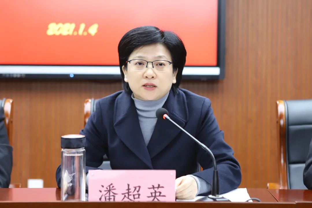 继往开来诸暨法院新老院长顺利交棒