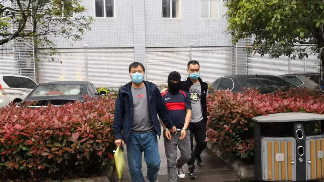 通江"东兴帮"被一锅端!41人入狱,首犯获刑25年!