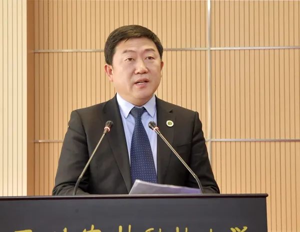 西北农林科技大学宣布校级行政领导班子副职任免