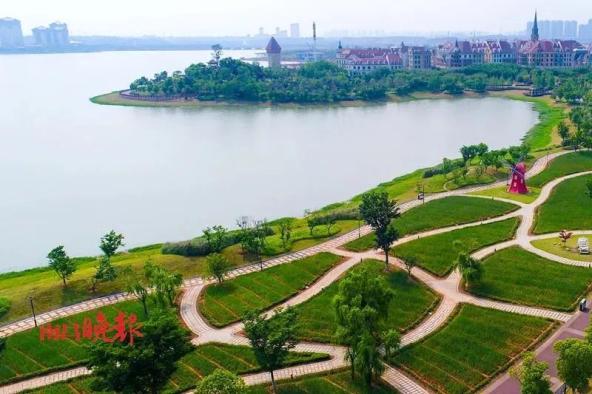 已成為南昌市民噴泉廣場,遊樂園,盧塞恩小鎮等景區近年來周邊打造了