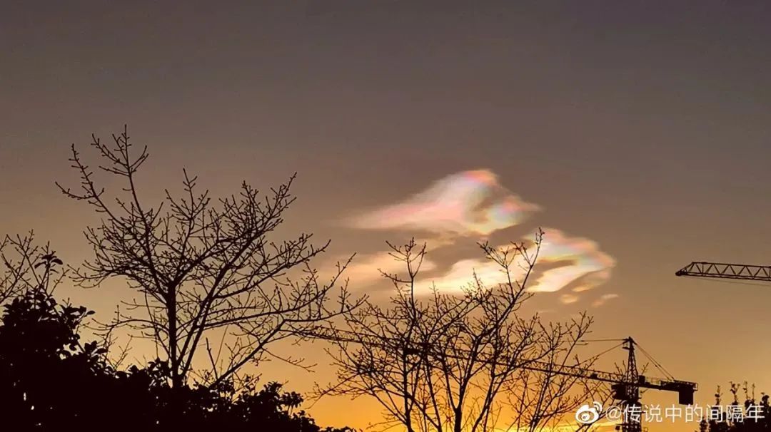 雲南多地出現七彩祥雲是誰的意中人來了