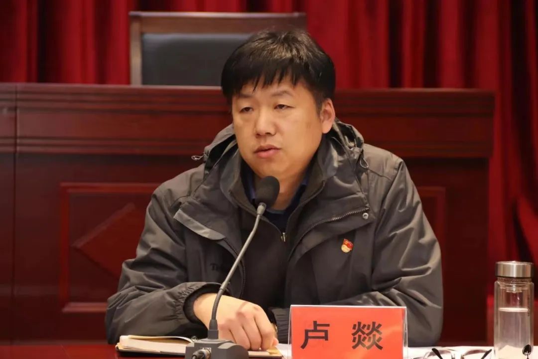 卧龙区委书记高贤信出席省选调生分配安置会并讲话