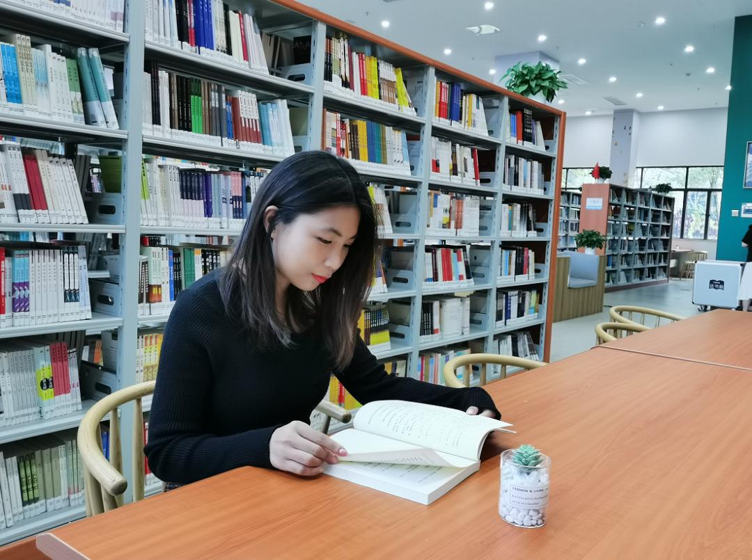 淼打卡⑤ | 藏书超8万册,颜值爆棚!三水这个图书馆不容错过