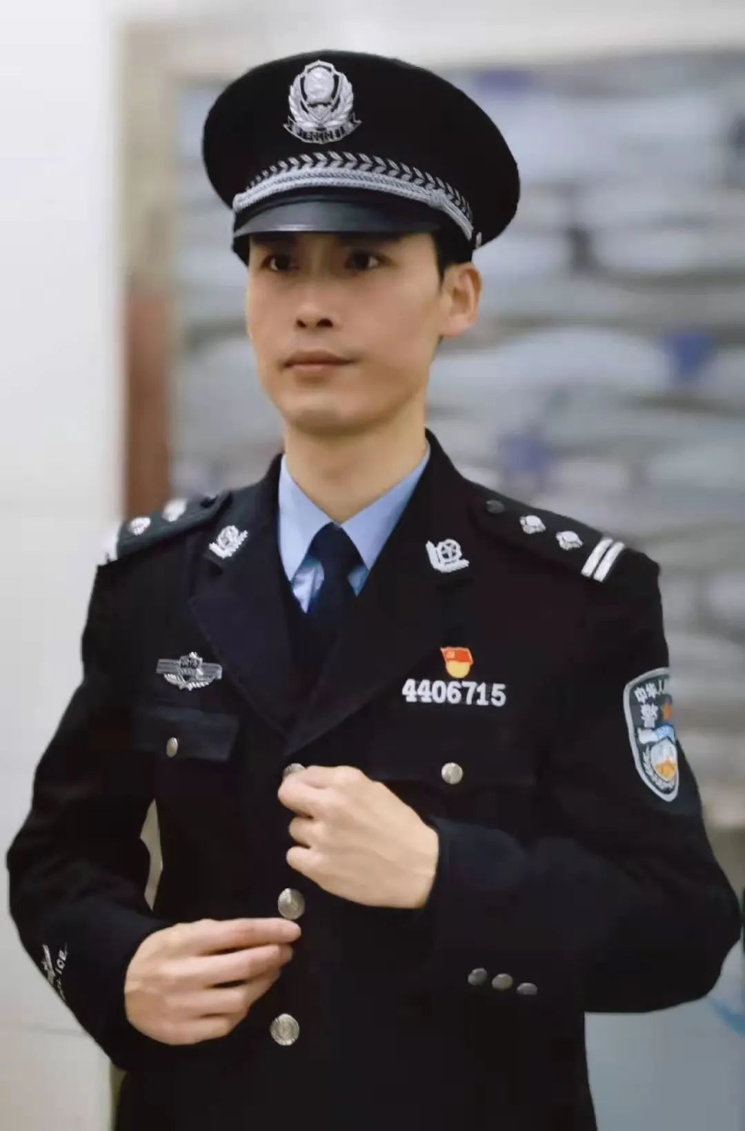 诗歌礼赞警察节