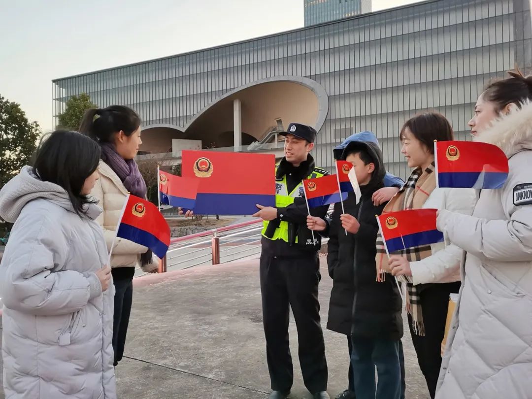 组织各类活动外冈派出所娄塘派出所新成派出所叶城派出所马陆派出所