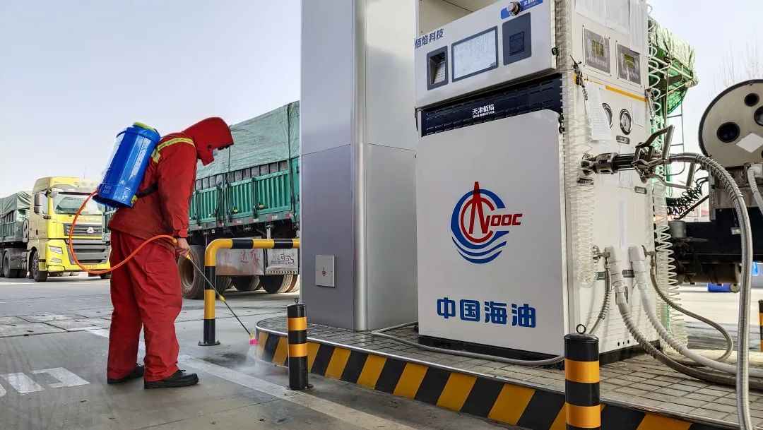 排队3公里这个加气站为啥这么火